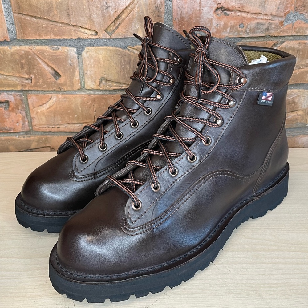 Danner Mountain Boots 45200 EXPLORER GORE TEX Vibram sole Size 11 NEVER WORN